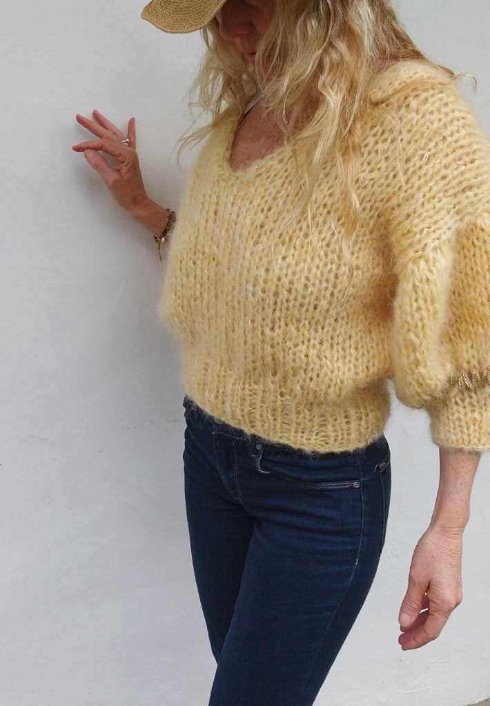 PULL MANCHES COURTES LINDA