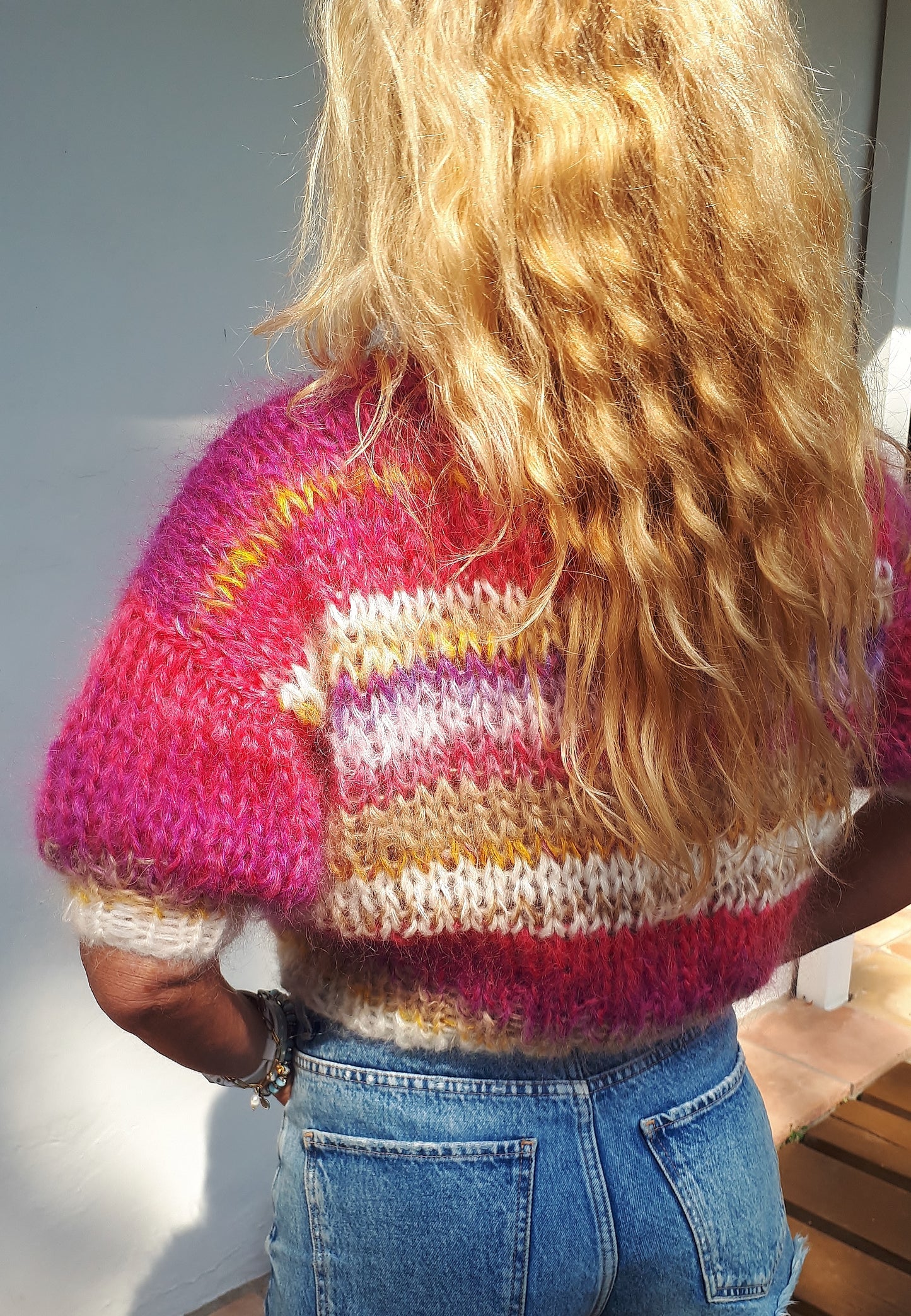 PULL MANCHES COURTES FUN