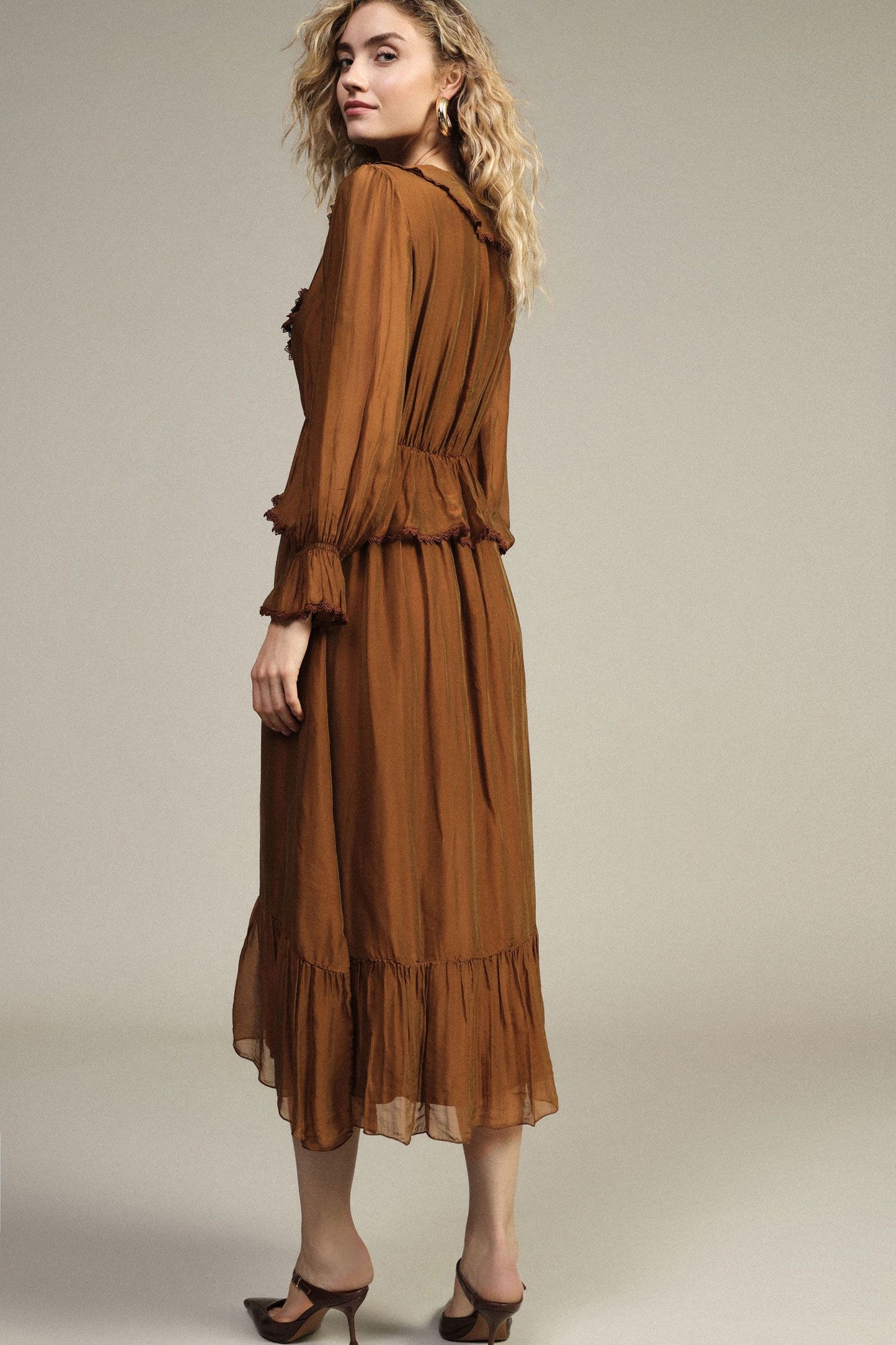 ROBE MIDI