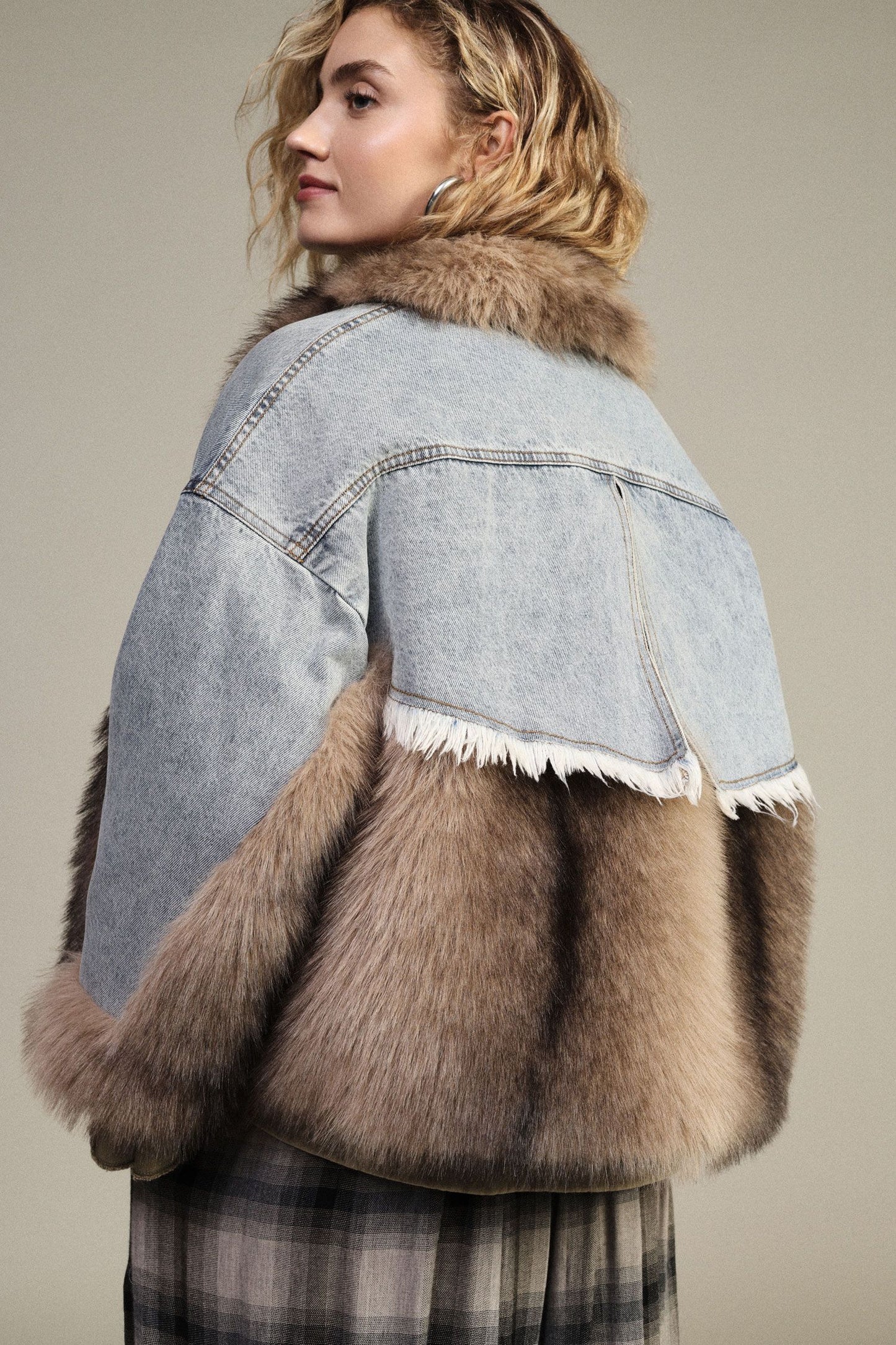 VESTE POCHES